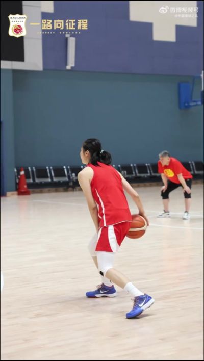 备战热身赛！中国篮球之队晒女篮训练视频：杨舒予陈明伶已归队