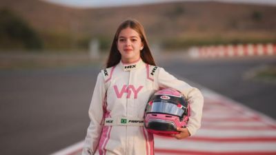 F1 ACADEMY 2026新秀测试落幕，Farfus跑出全场最快单圈