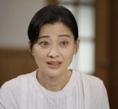 我老公对我真的是生理性喜欢，我俩今年四十五，他每天晚上都要抱着我睡，不是那种敷衍的搭把手，是真抱