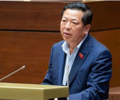 真敢开价！越南把中日德法韩瑞典俄七国全请来谈高铁，结果一圈谈下来，没有国家承接。越方条件就一条：钱你垫，技术你给，建好我自己运营