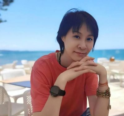 女排奥运冠军赵蕊蕊，退役后成为著名作家，如今45岁美得不敢认