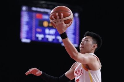 第13次进亚运四强！中国男篮力克沙特 廖三宁30+7余嘉豪16+9
