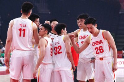 亚运会：中日之战来了！中国男篮半决赛对阵日本队，时间定在918