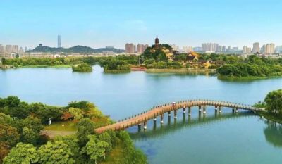 当金山寺的“唐僧”遇上花果山的“泼猴”，苏超镇江连云港之战大有乾坤