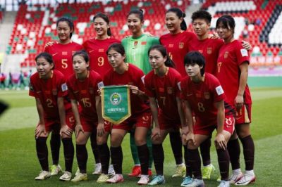 中国U20女足VS意大利首发：更换4人冲8强！黄嘉欣登场 卢家玉替补
