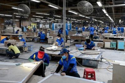 外迁订单与产能开始回流中国