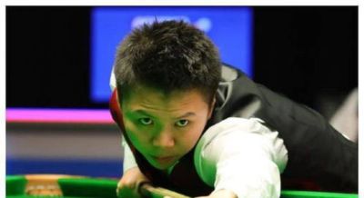 9月17日：丁俊晖3比0领先被翻盘后罚近五万元，马克艾伦同罚却说球台该烧掉