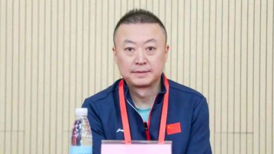 马琳果断出手！15岁左手小将破格拿外卡，国乒开启新生代布局