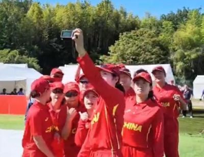 亚运一场没打就回家了！中国女子板球队因场地泥泞被取消比赛并判负