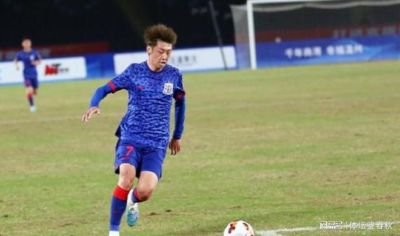 中超再现大鱼！27岁申花准国脚或成自由球员，国安免签可补强中场