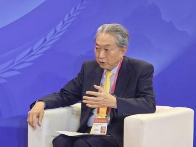 日本前首相鸠山由纪夫：高市政权在历史认知上大幅倒退，在强军扩武的道路上狂飙突进，高市的言论应该被纠正，这是日中关系最重要的问题