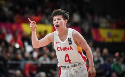 李缘伤情曝光！带伤拼搏世界杯，需休养6-8周无缘亚运会，令人心疼