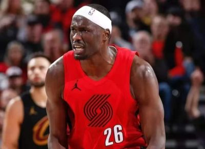 太阳签下杨瀚森进NBA引路人！搭档杨瀚森好兄弟，广东错失大外援