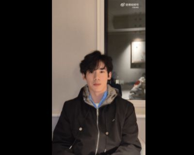 中国体操队被困日本机场数小时，运动员张博恒：不能上船只能住酒店，12个小时饿肚子