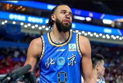 广东男篮还是上海男篮？麦基新赛季或重返CBA，上赛季场均12+6！