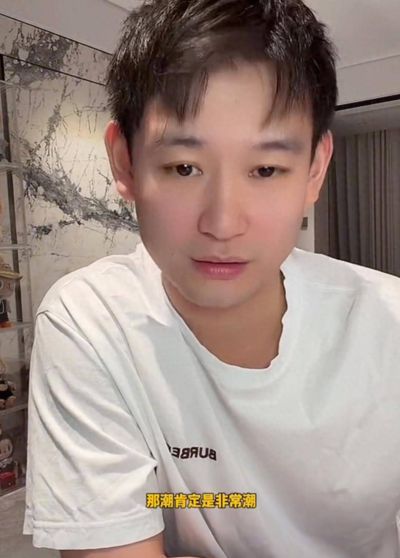 王楚钦孙颖莎等人住邮轮:特别潮湿,距离赛场很远,往返约3小时