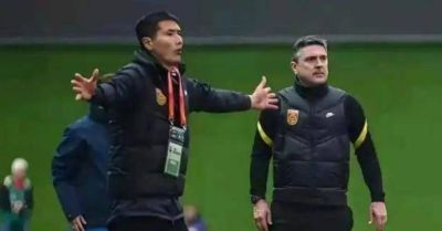 2-1逆转，揪出一大水货，暴露国足后防致命短板，安东尼奥邵佳一都不可重用他