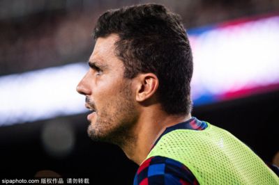 随着马竞4-0，塞维利亚1-0，巴萨7-2桑坦德竞技，西甲积分榜出炉