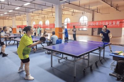 南湖新区总工会举办全区职工乒乓球选拔赛