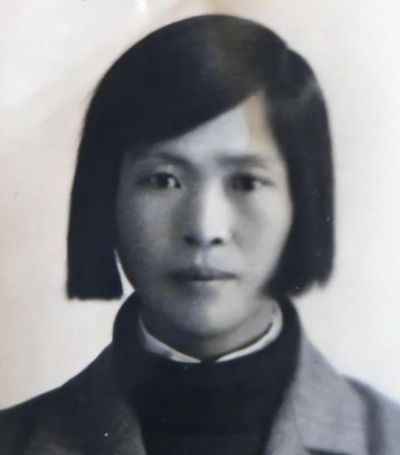 贺子珍始终认定朱道来便是战乱之中失散的儿子，可朱道来后来坦言：过去他没有道出所有真相
