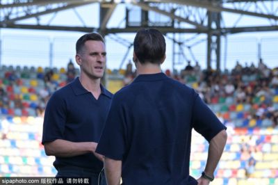尤文高层重申对主教练的信任：连1分也不能轻视