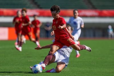 中国女足1比1战平乌兹别克斯坦,亚运前两场收获1胜1平