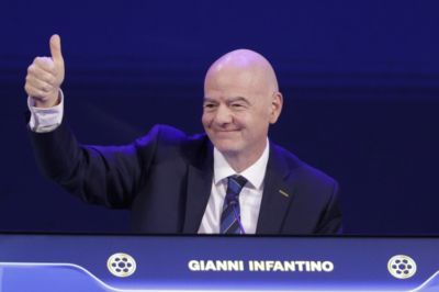 天空：捷克足协主席支持FIFA出售世界杯权益，认为这能带来好处