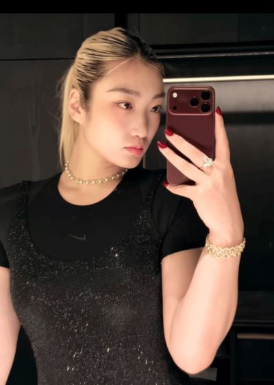 李缘伤退，女篮多人伤病，李梦深夜发声，7字表态，宫鲁鸣看懂了