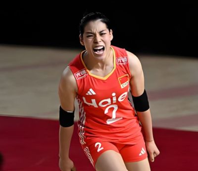 女排3-0哈萨克斯坦！唐欣+2主攻轰37分，2副攻齐发挥，张籽萱太稳