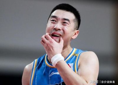 篮协开重大罚单，北京队被重罚，主教练禁赛，上海队没处罚引争议