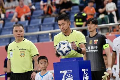 足协公示2027年国际级裁判：马宁、张雷、傅明、麦麦提江在列