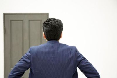 河南男子在县城买下127平房子，4年后回来结婚，打开房门他愣住了