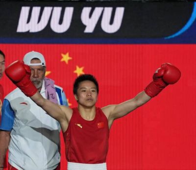 与胡明轩并肩担任亚运旗手的她是谁？五项拳击大满贯选手吴愉