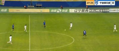 半场：大连鲲城1-0宁波，高海生传球失误，汉森远射破门