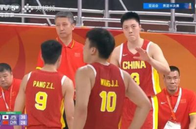 中国男篮19分惨败，不敌日本男篮二队，胡金秋14分胡明轩11+4，李弘权9+13