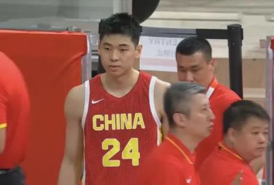分差20分,中国男篮不敌日本止步4强,廖三宁8+6,郭士强应变太差