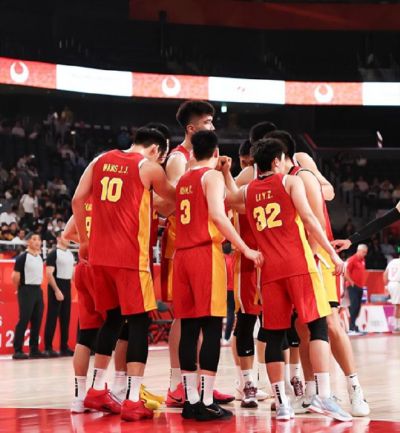 78-97！中国男篮输球原因找到了！5个日本球员，有4个是归化球员