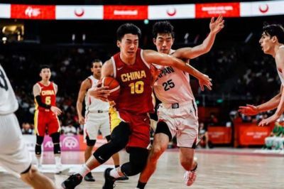 中国男篮20分之差惨败日本 媒体人：人家4混血+1归化+1韩裔+1华裔