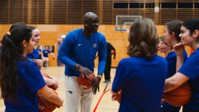 NBA官方：魔术连续第二年荣获赛季最佳球队国际战略奖