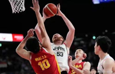 随着中国男篮77-97!郭士强回应,新华社发声,日本媒体点评