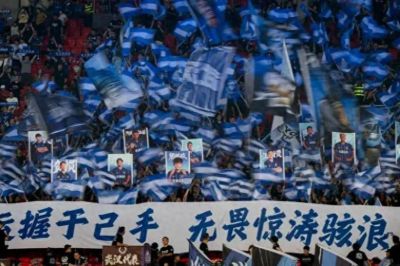 9.19日：保级大战多队紧盯！三镇外援传闻辟谣，于根伟直播同步观赛