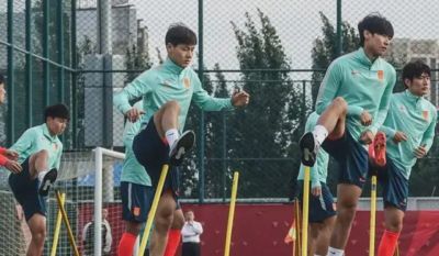 CCTV5+直播，U23国足小组头名之争，需激活王钰栋，伊朗对抗凶狠