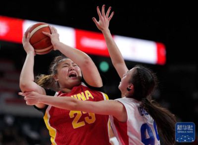 亚运会女篮小组赛 中国女篮首战大胜泰国65分