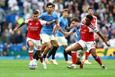随着阿森纳0-3，埃弗顿1-0，纽卡2-0，英超最新积分榜出炉：榜首易主
