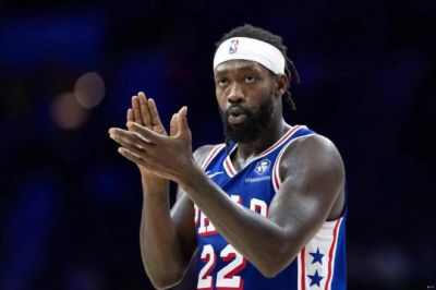 贷款200万打NBA！现在开劳斯莱斯！