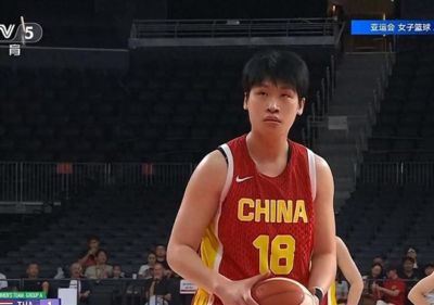 中国女篮大胜对手！亚运优势明显，杨舒予扛起全队进攻，教练组雪藏张子宇保留底牌