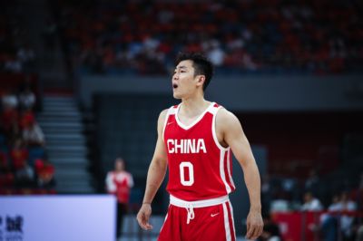 在中国男篮过去几届人员名单当中 高诗岩都是不可或缺的核心