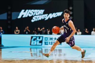香港金牛队已经与石奎签约 并上报联赛公司