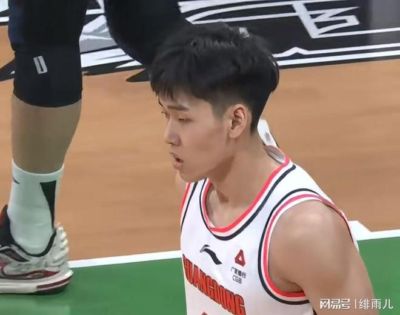 正式官宣！广东队惨遭重大打击，胡明轩最强替补离队！