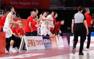 争夺铜牌，中国男篮亚运对伊朗5胜1负，上一次是18年逆转夺冠